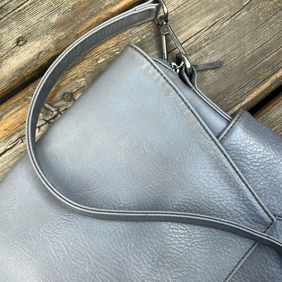 Matt & Nat Crossbody - Picture 2 of 2